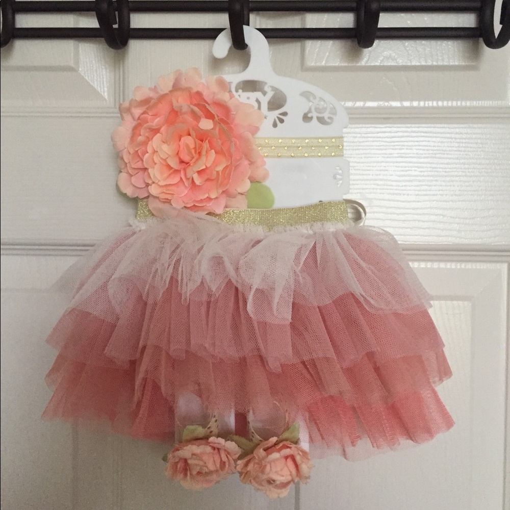 NTW Baby girl photo shoot outfit floral tutu